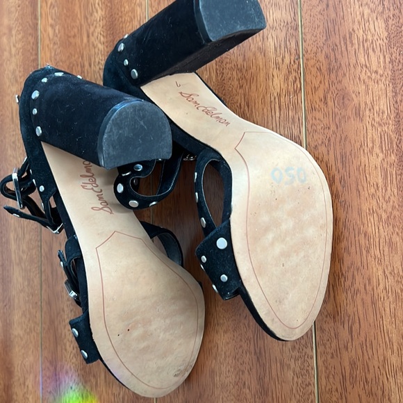 Sam Edelman Black York Stud Heels | size 7 - Picture 8 of 9